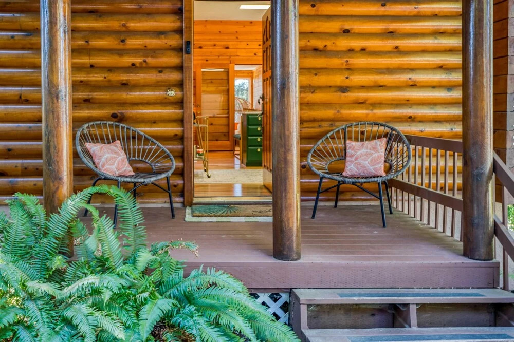 Cabin Cove