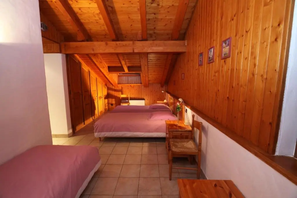 Voir la photo 4 — Duplex 260m2 foot of slopes - Living room lounges with fireplaces