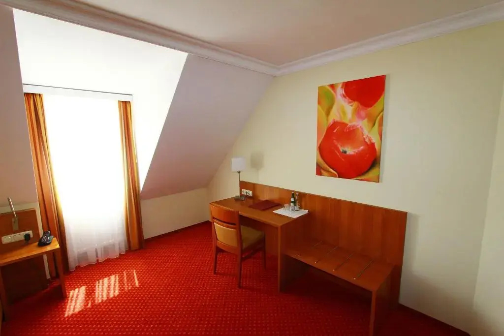 Standard Quadruple Apartment
