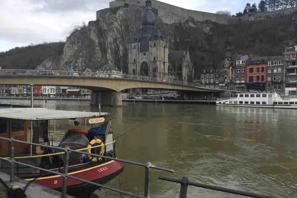 Cosy appartement ,Dinant, Abbaye de Maredsous - фото 4