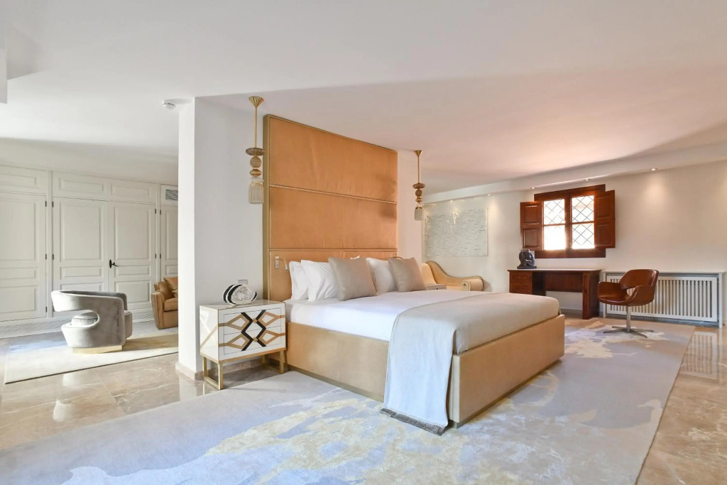 Palacio Can Marqués by null