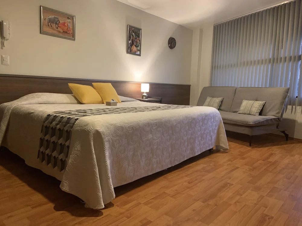 Standard Suite