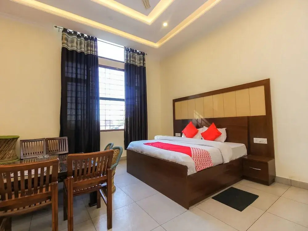 Hotel Ambika by OYO Rooms