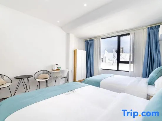Standard Double room with courtyard view (twin beds)