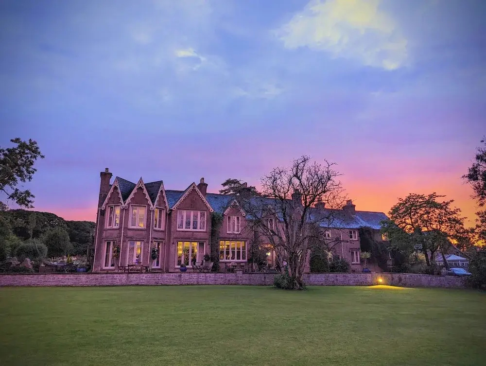 Parc Le Breos House