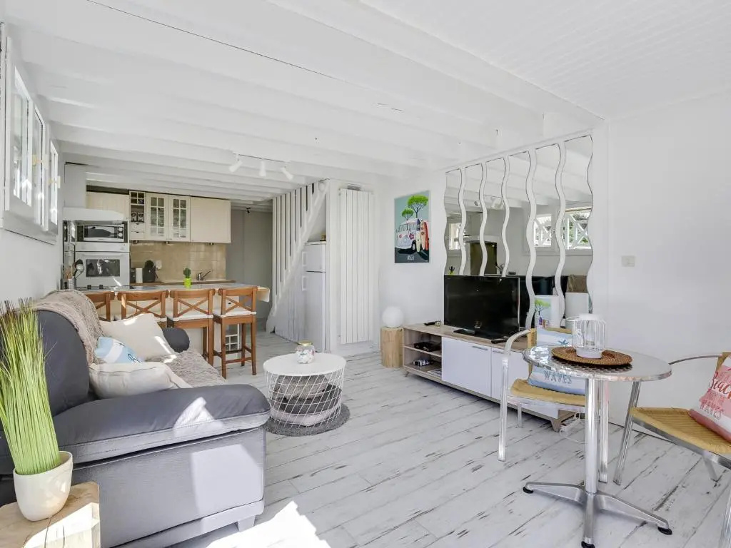 Maison T3, Jardinet Clos, Proche Lac de Biscarrosse, 4/5 Pers, Au Calme Et Parking Inclus - Fr-1-521-33