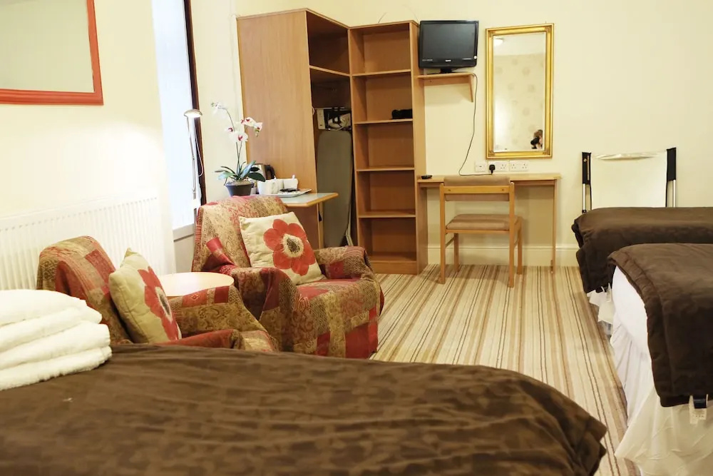 Homesly The Station Hotel - Chambres
