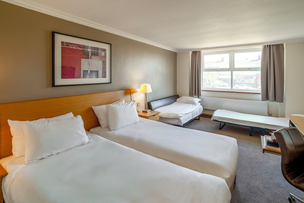 Standard Double Family room (twin beds)