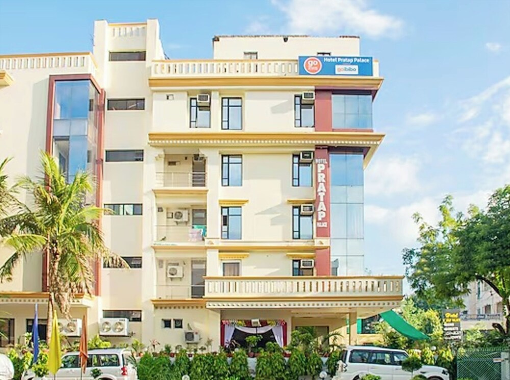 Hotel Pratap Palace Varanasi