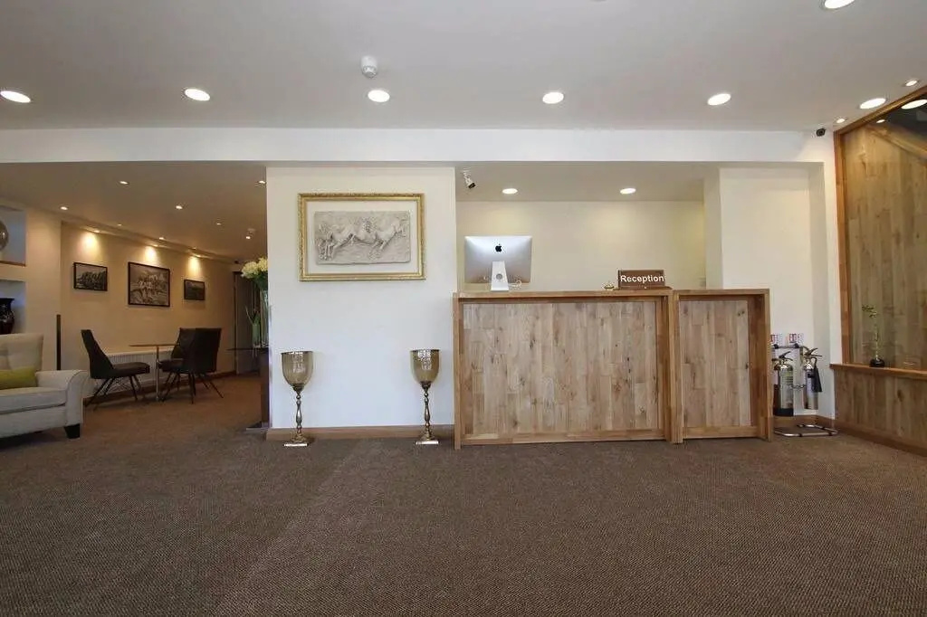 Hotel photo 12