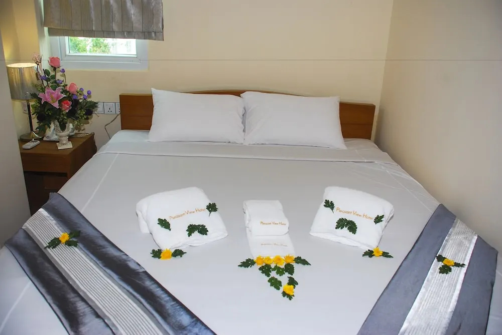 Pleasure View Hotel - Chambres