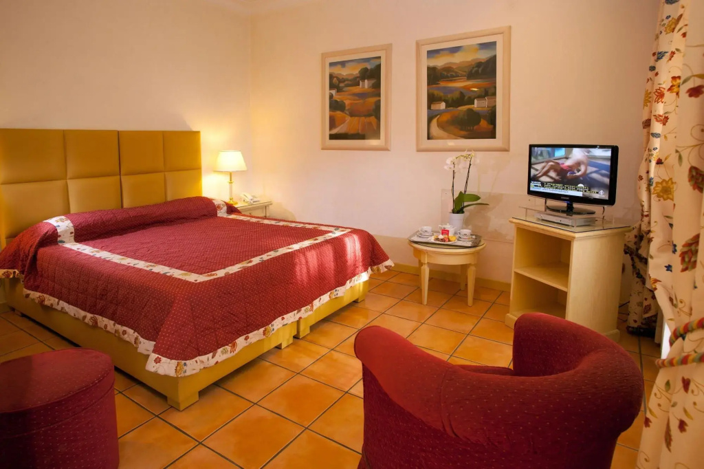 Hotel photo 6