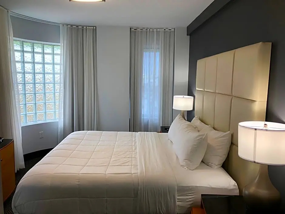 Standard Double room with sea view (full double bed)