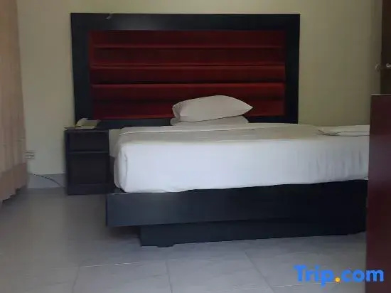 Deluxe Double room twin beds