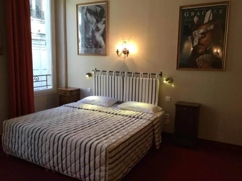 Standard Double room (full double bed)