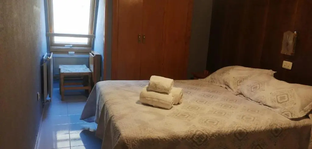 Standard Double room with mountain view (full double bed)