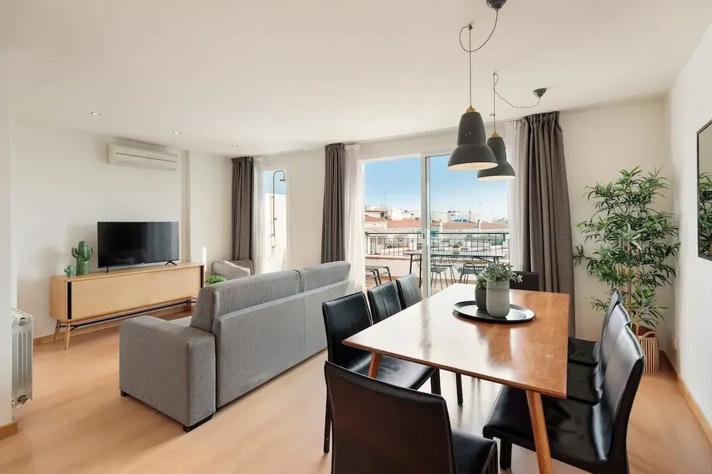 2 Bedrooms Standard Duplex room with balcony