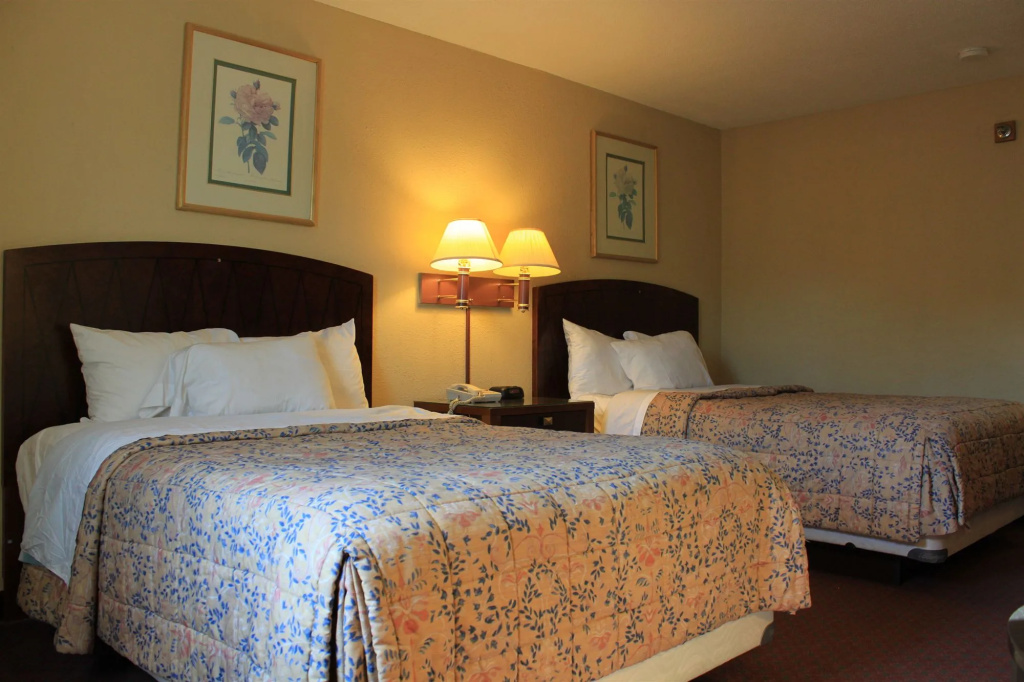 New Bedford Inn and Suites — фото 2