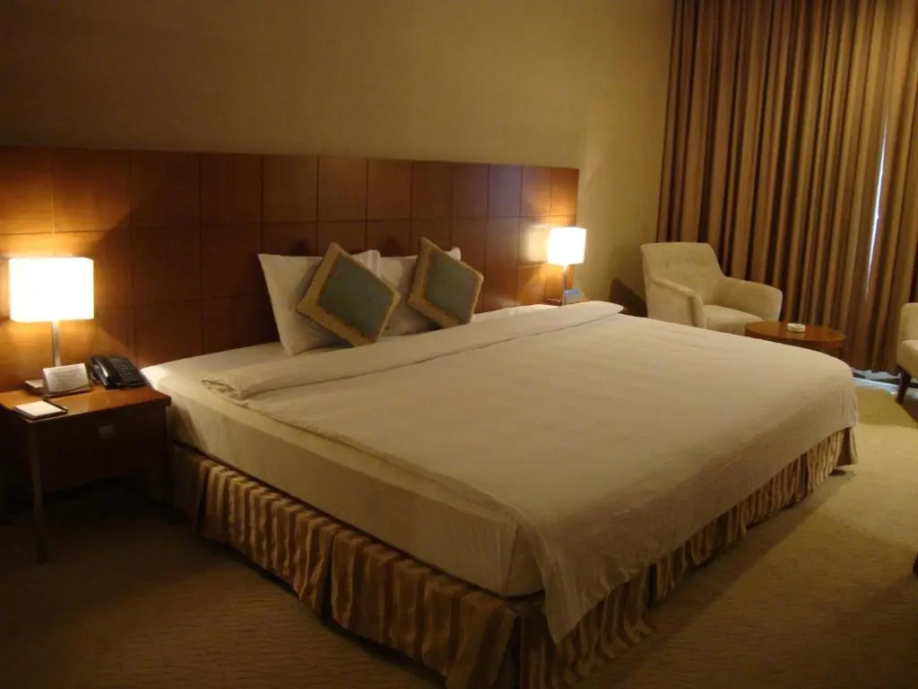 Aurora Hotel Plaza - Chambres