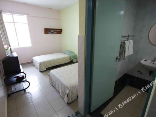 Century Hotel Inanam