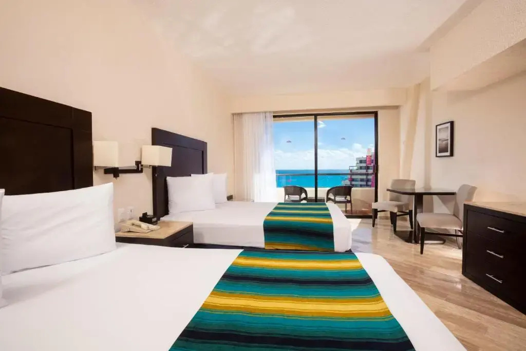 Crown Paradise Club Cancun All Inclusive - Chambres