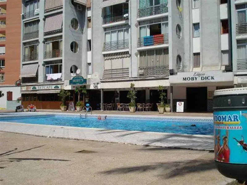 Apartamentos Moby Dick