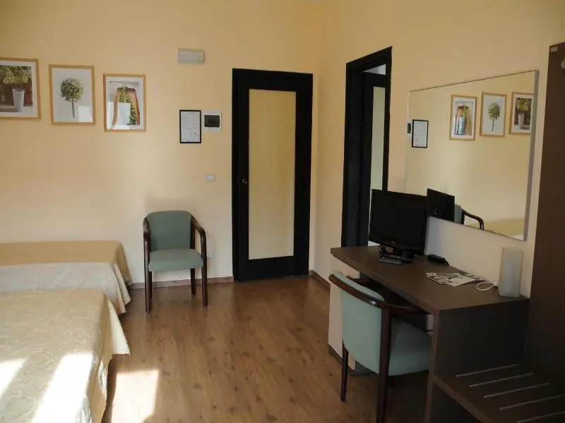 Hotel Barbieri — 4