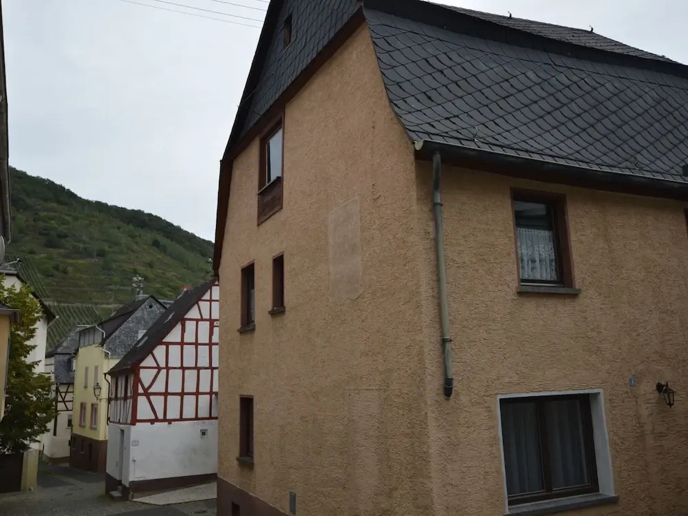 Splendid Holiday Home in Briedel near Mosel River