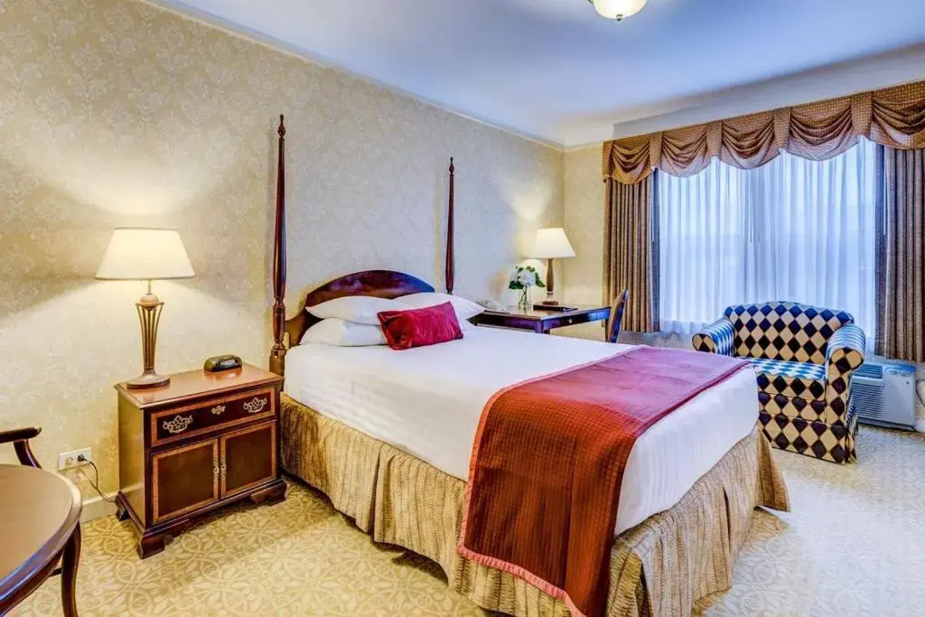 Carleton of Oak Park - Chambres
