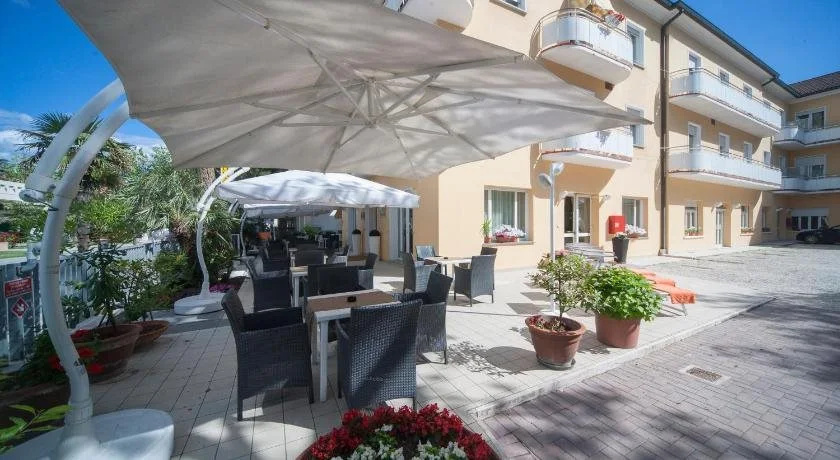 Hotel photo 15