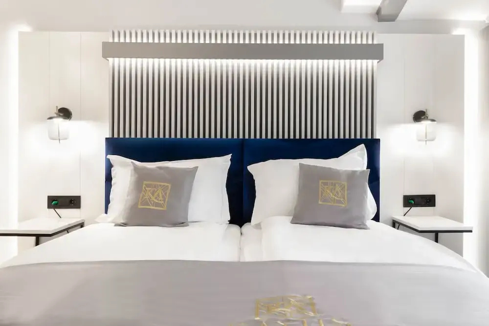 Premium room