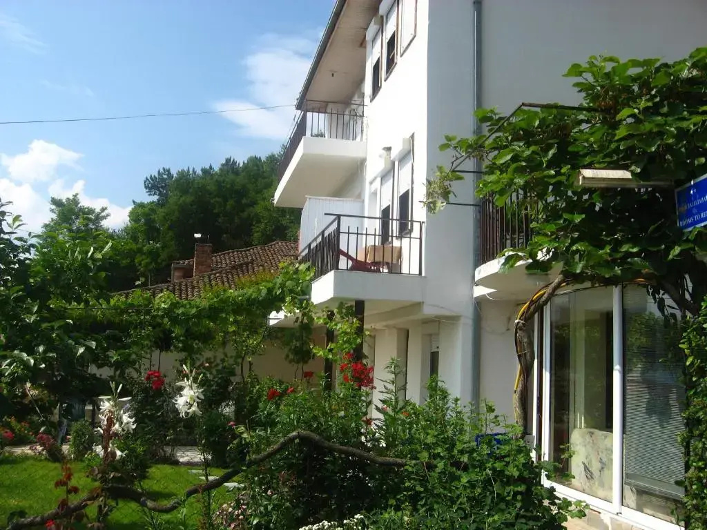 Villa Saraj