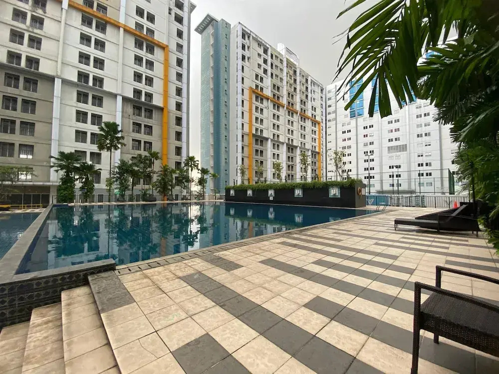 Stunning Studio At Paramount Skyline Apartment