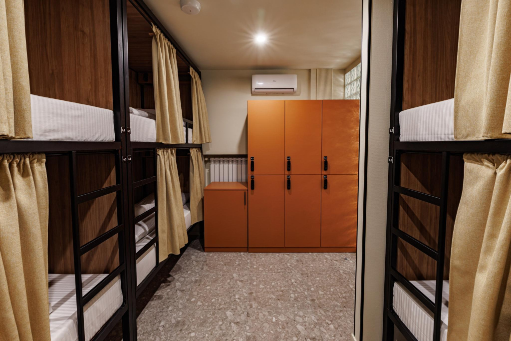 Bed in Dorm