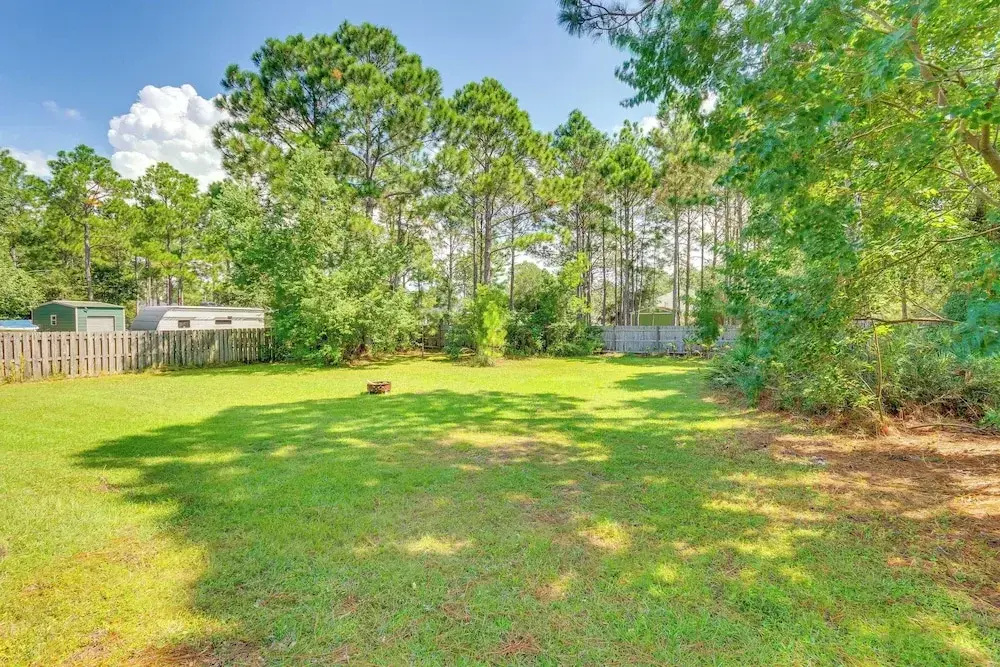 4 Mi to Beach: Family-friendly Home in Navarre