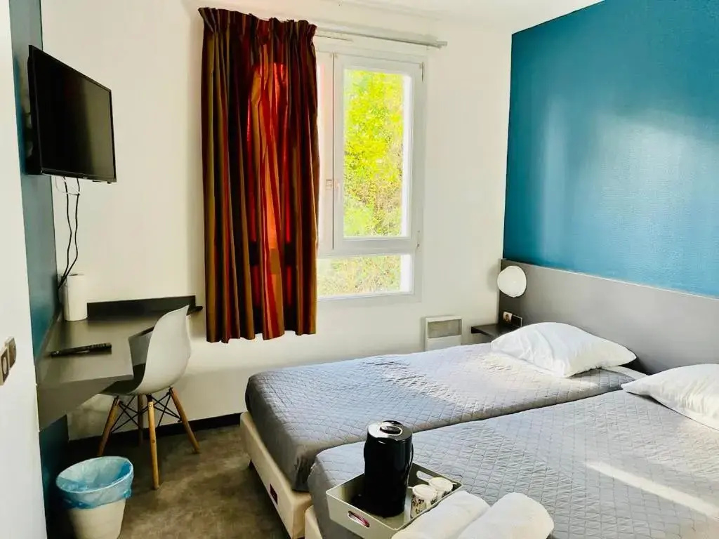 Standard Double room (twin beds)