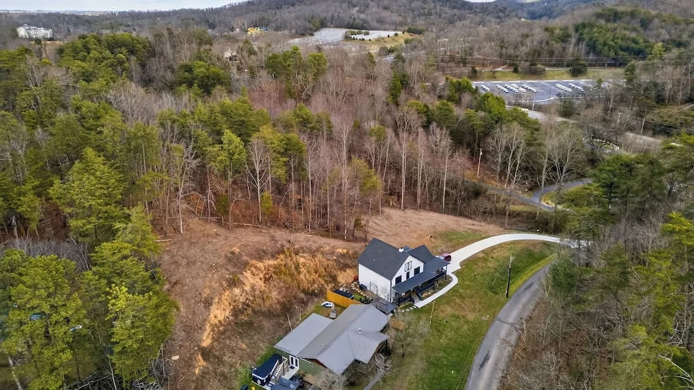 Dollys Retreat by Avantstay Theater Room + 5 Arcades + Hot Tub + Sauna Firepit + Mins to Dollywood