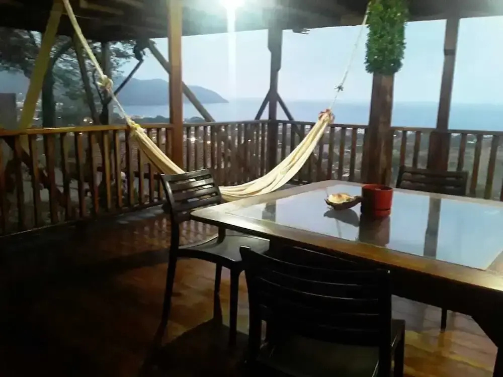 2 Bedrooms Apartment with balcony and with ocean view