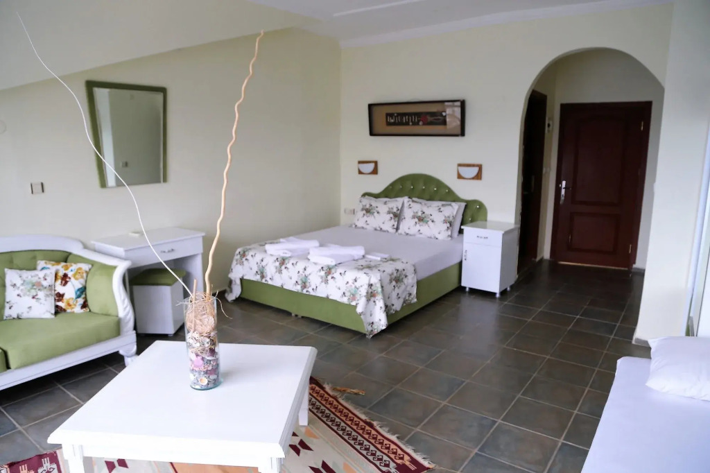 Dolphin Boutique Hotel