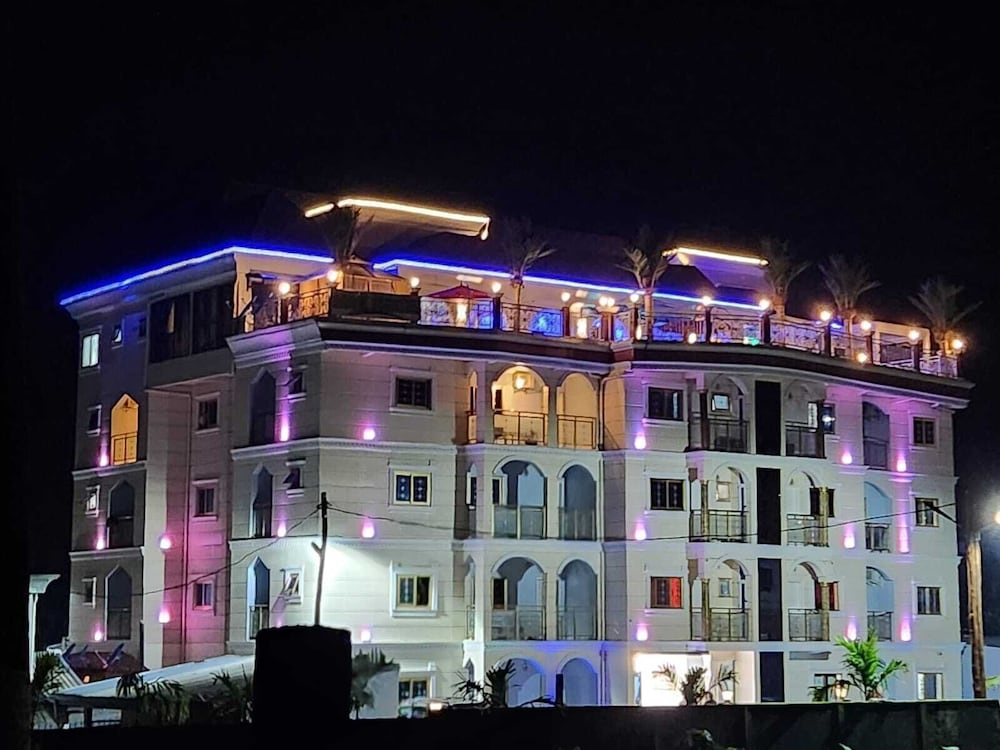 Rovie Estate Apart Hotel Buea