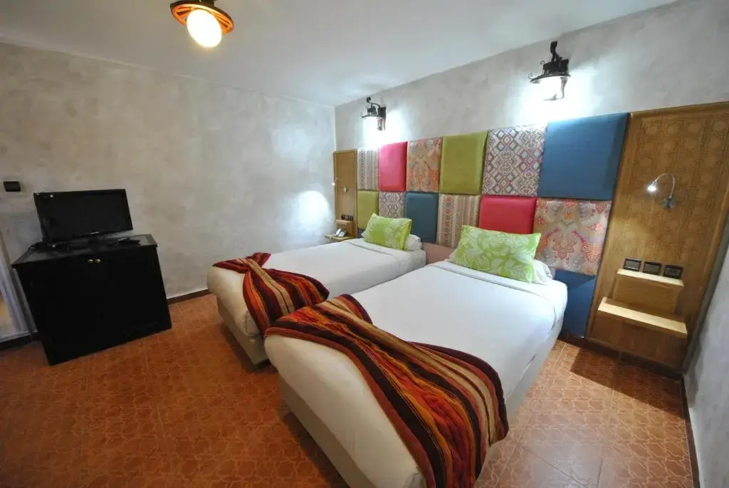 Al Jasira Hotel - Chambres