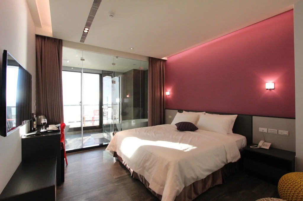Standard Double room with sea view (full double bed)