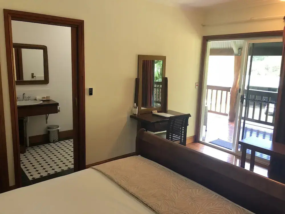Comfort room