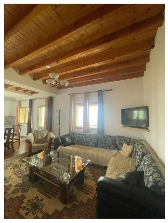 Suite with balcony and with mountain view