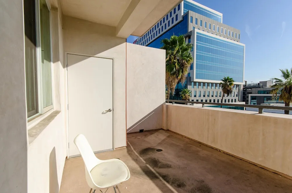 Hollywood VIP Suite on Sunset