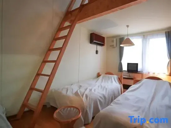 Bed in Dorm