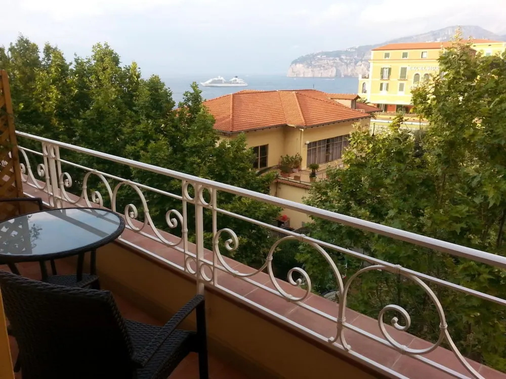 Standard Duplex room with balcony and with sea view