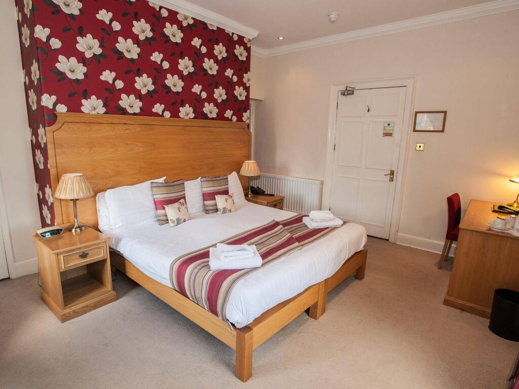 The Rutland Arms Hotel by null