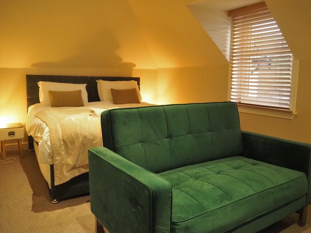 Argyll Hotel by null