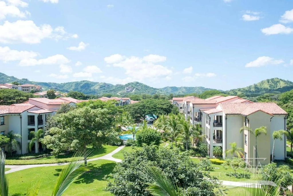 Unique 3BD Wonder on 3rd Floor in Coco with Mountain Views